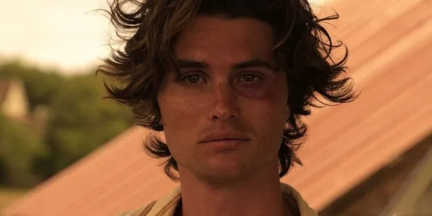 Chase Stokes, astro de “Outer Banks”, reage a rumores de procedimentos estéticos no rosto; assista Chase Stokes, astro de “Outer Banks”, reage a rumores de procedimentos estéticos no rosto; assista