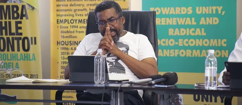 Ngcukayitobi threatens to sue Mbalula over IEC list claims