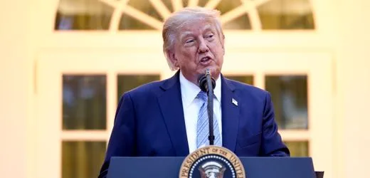 USA/Donald Trump: Trump droht CNN, »Politico« und MS NOW mit Rauswurf aus Weißem Haus