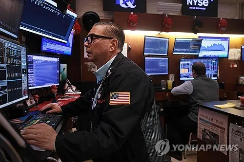 美국채금리·유가 상승에 AI 속도조절론까지…나스닥 0.6%↓(종합)