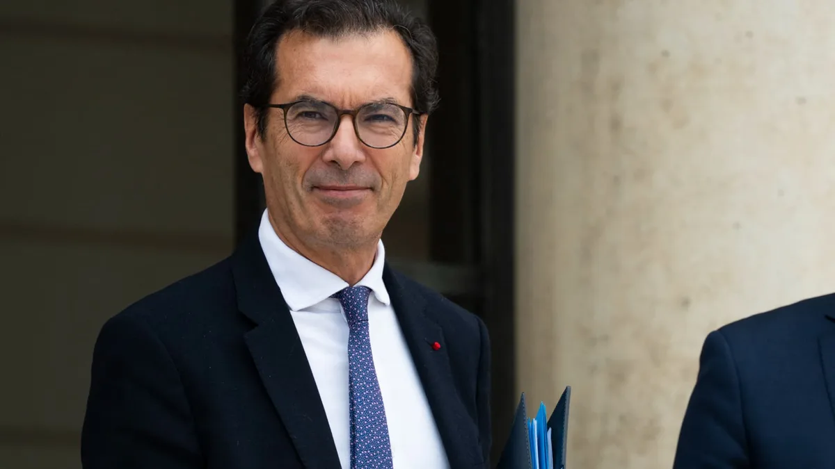 "Nous allons soutenir et pousser l'apprentissage": le ministre du Travail Jean-Pierre Farandou veut diminuer l'inquiétant taux de chômage chez les jeunes