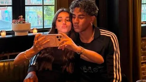 Inés García y Lamine Yamal abrazan la estética de los 2000 con los looks que confirman su conexión con la moda