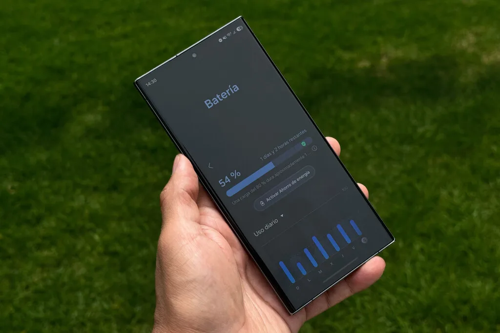 Si cargas tu Samsung todas las noches, estos ajustes de One UI pueden ayudarte a cuidar la batería