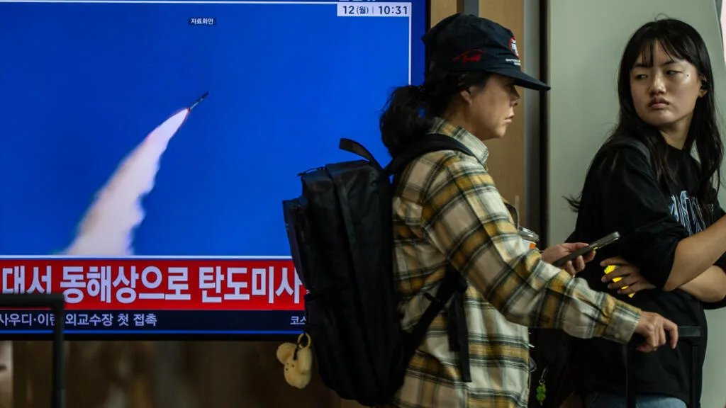 La Corée du Nord tire plusieurs missiles balistiques vers mer du Japon