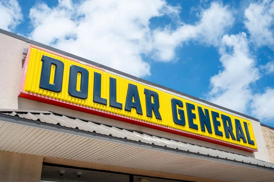Dollar General’s $1 Price Point Is Thriving—And It's Adding More Items For The Holidays