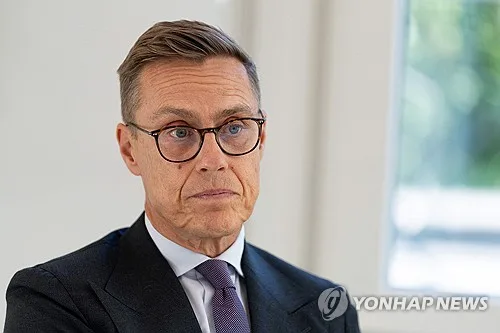 20개국 "AI를 인간 통제하에" 선언…양대산맥 美·中은 빠져