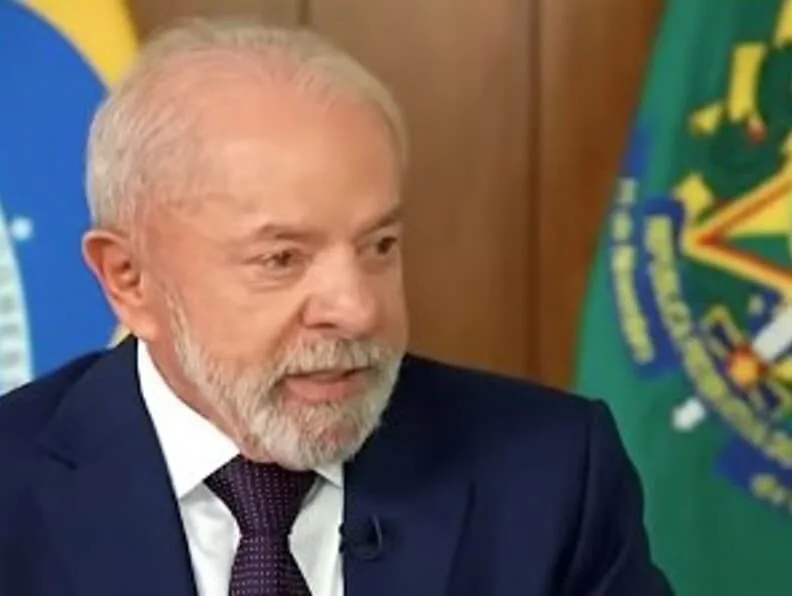 Lula já disse que futebol viveu "um século e meio sem as bets"