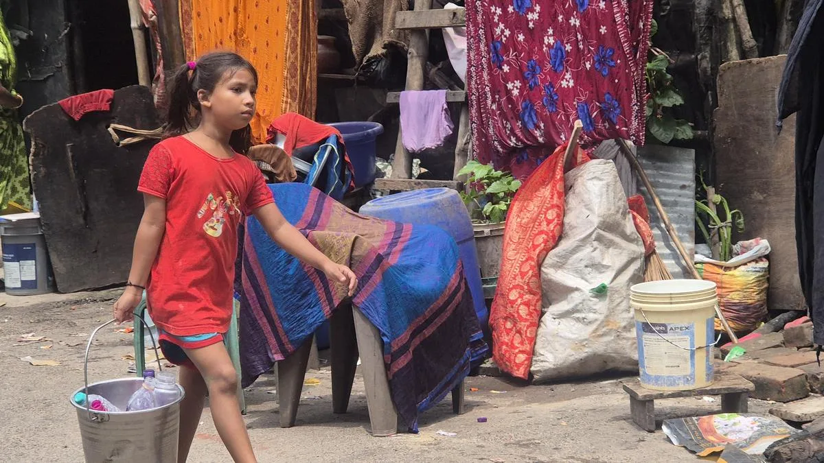 Taps run dry in Kolkata colony for 50 days; residents allege bias