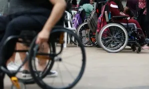 Menos de um terço das pessoas com deficiência tem trabalho no Brasil, aponta IBGE