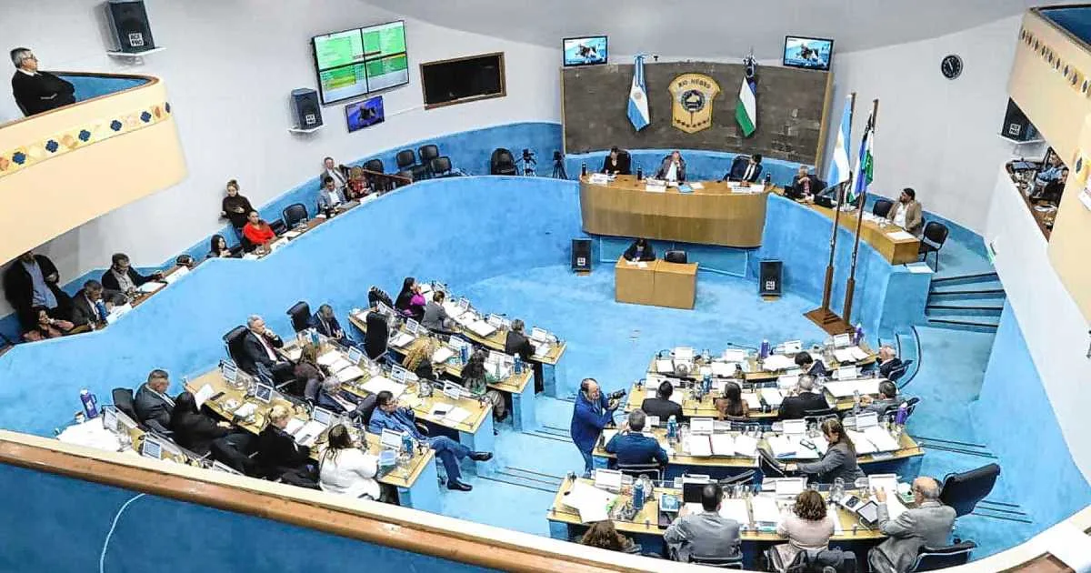 La Legislatura de Río Negro sesionará el 3 de septiembre y se centrará en el traspaso de las rutas