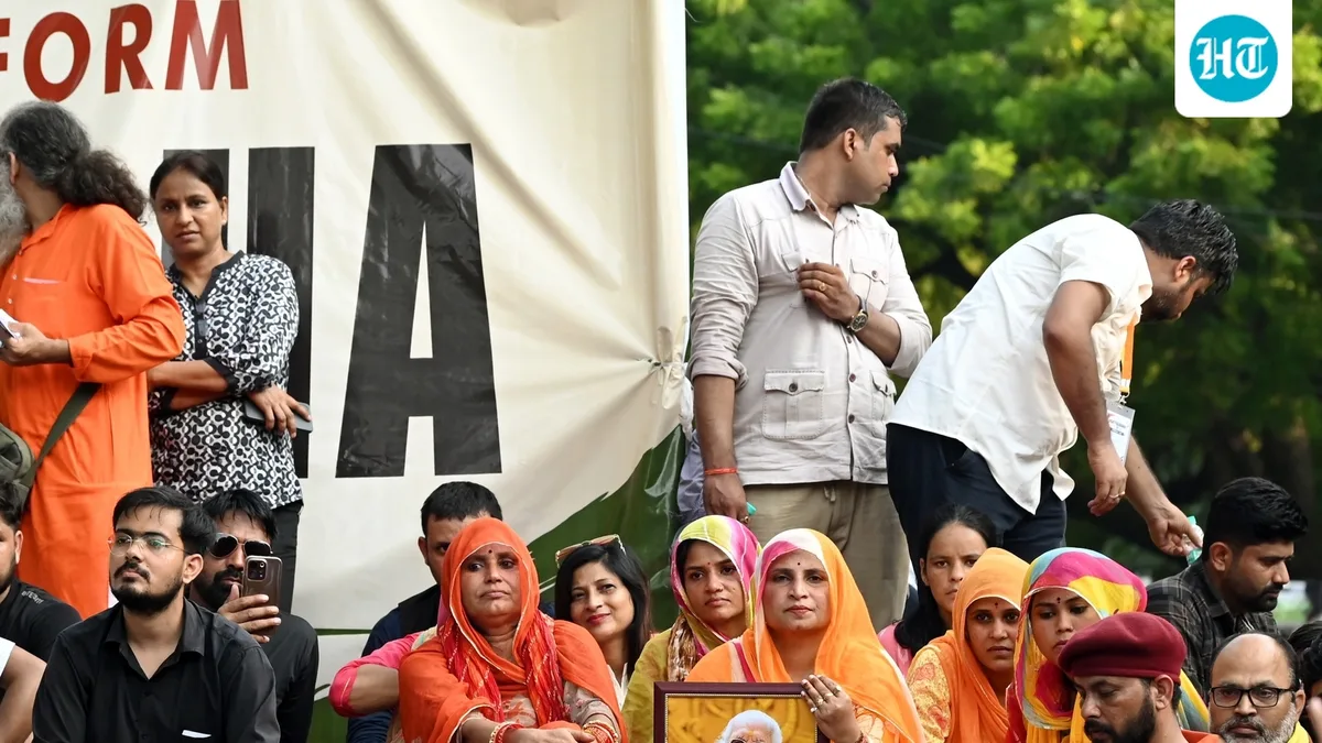 ‘Assist the poor, irrespective of caste’: 5 demands at Reservation Hatao Andolan in Delhi