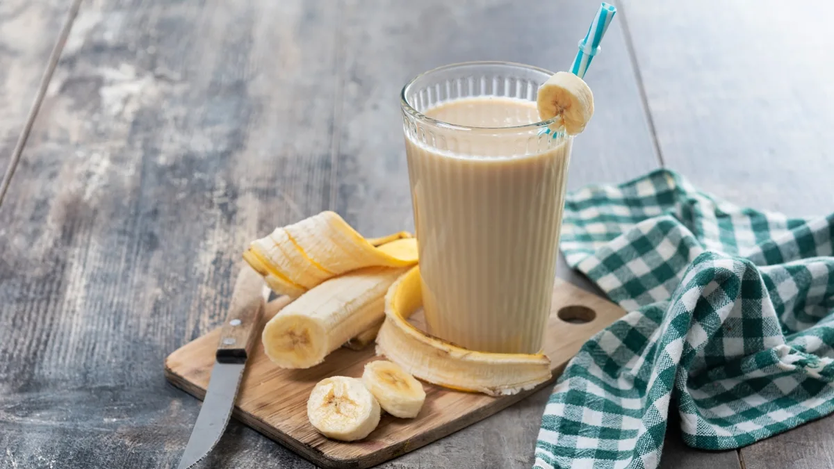 Vitamina de banana e aveia: rica em fibras, receita dá muita saciedade