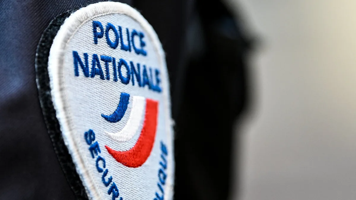 Un policier de 22 ans meurt renversé par une voiture lors d'une intervention près de Nantes