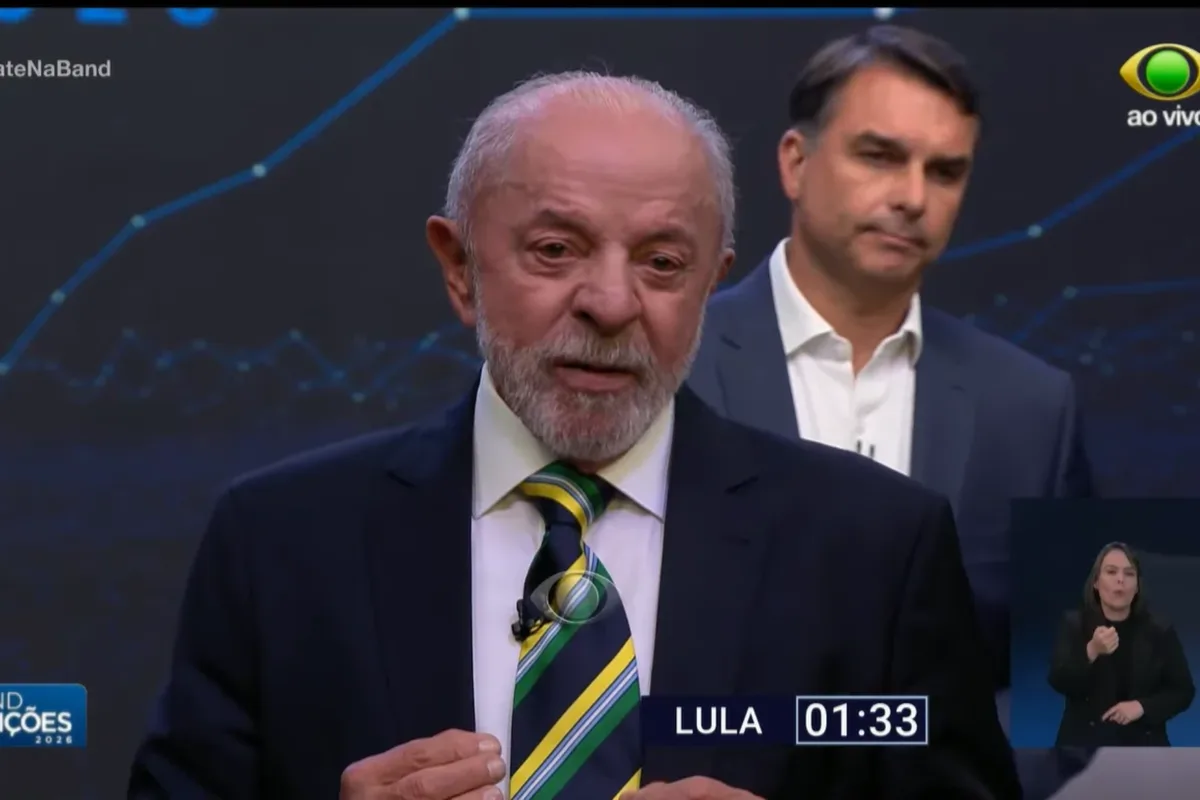 Lula e Flávio enfrentam interrupções na reta final do debate
