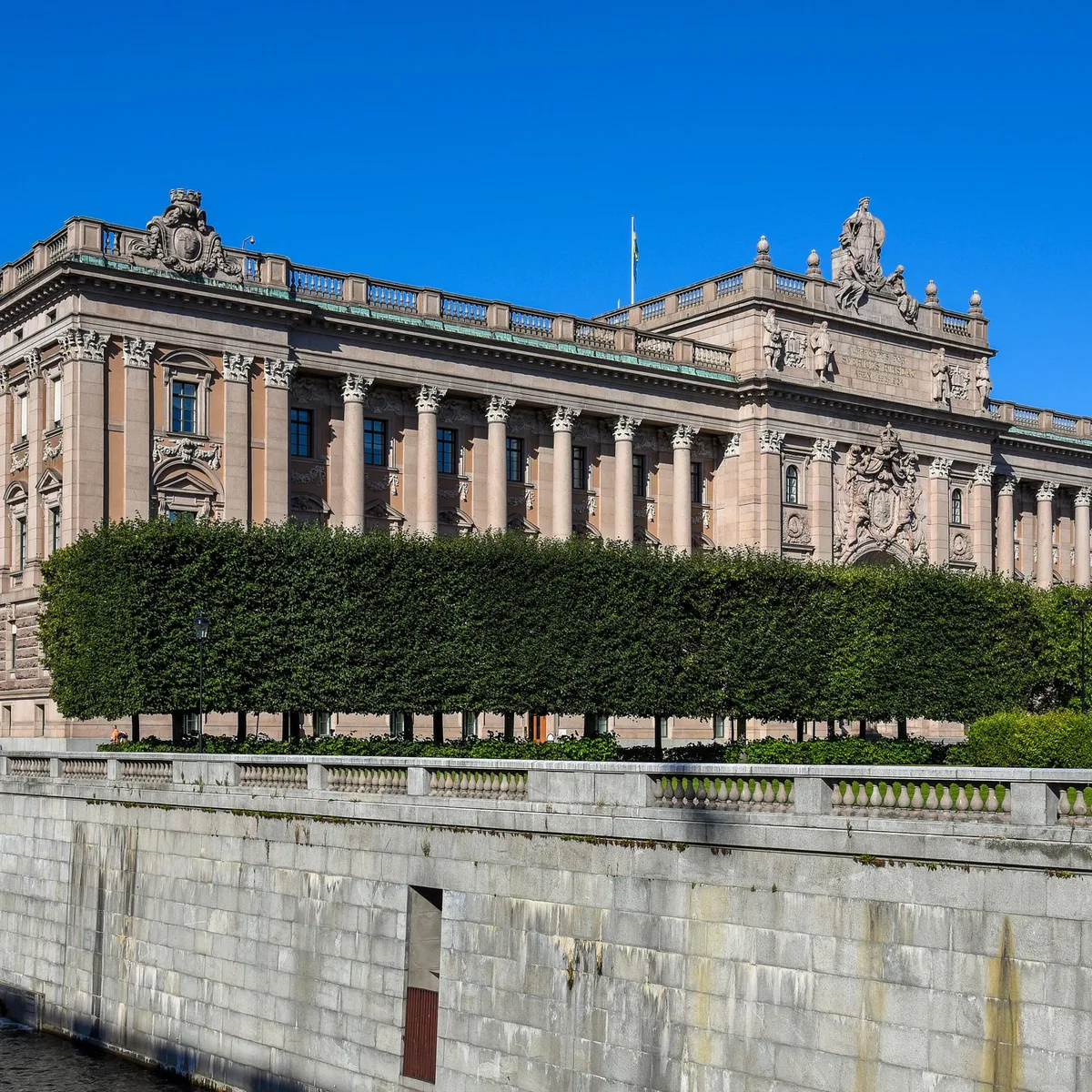 Enges Rennen erwartet - Schweden wählt ein neues Parlament