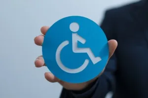 Deputado pede ao TSE verba e tempo de TV proporcional para deficientes