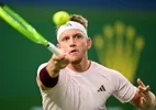 Davidovich Fokina salva match-point e derrota Tiafoe em três sets