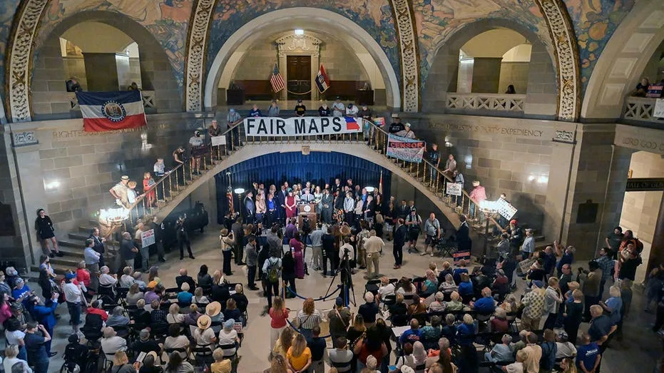 Missouri judge hands Trump, GOP major redistricting win ahead of midterm elections