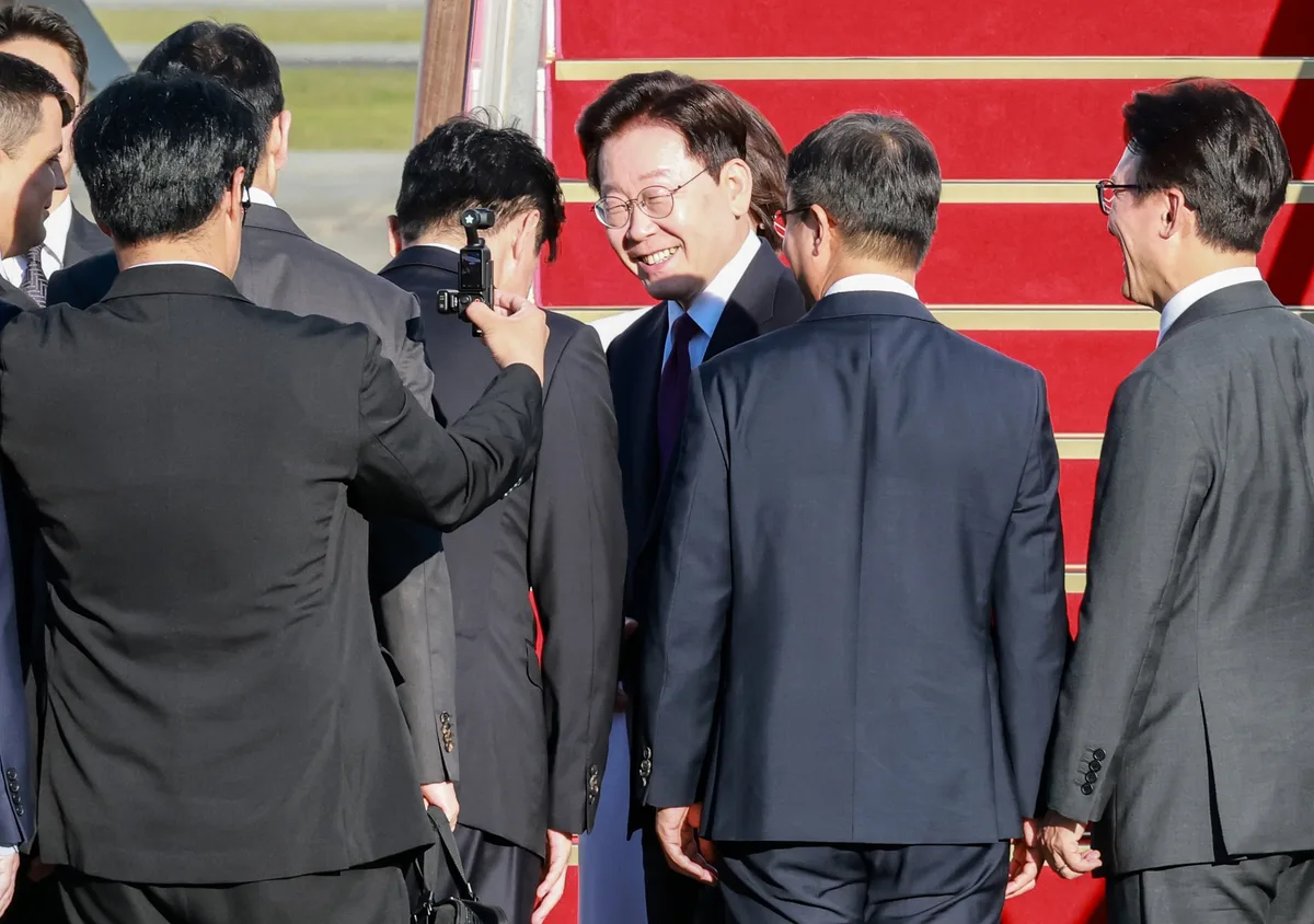 李, UN총회 참석차 출국... 사표 낸 강훈식에 “최선 다하라”