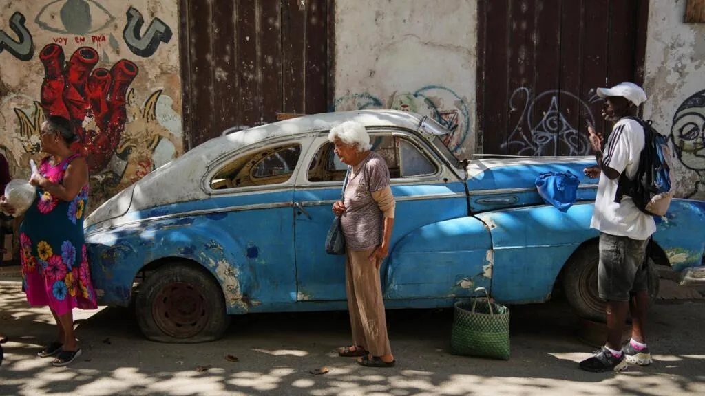 Crise demográfica reduz força de trabalho e amplia desafios econômicos em Cuba
