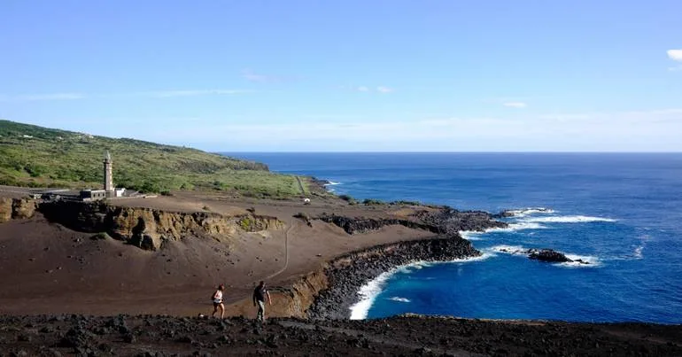 Açores. Alerta vulcânico desce nas Furnas