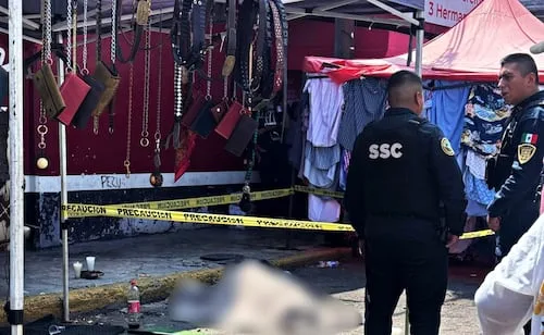 Balacera en tianguis de Iztapalapa deja una mujer muerta; hay tres lesionados