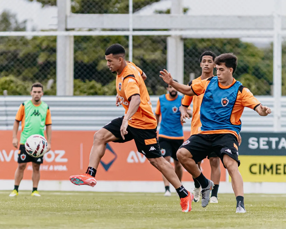 Resultados ajudam e Botafogo-PB segue na 3ª colocação após novo empate pela Série C