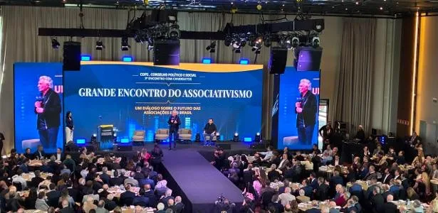A empresários de SP, Caiado critica governo e cita desordem institucional