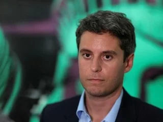 Présidentielle 2027 : Gabriel Attal « n’a pas peur » d’une primaire et renvoie la responsabilité sur Edouard Philippe