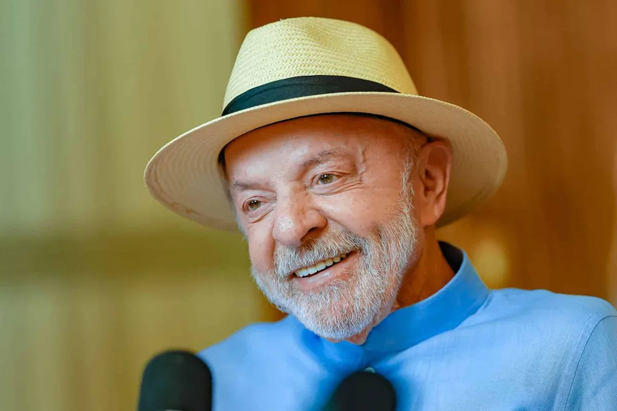 Lula menosprezou garis? Veja a íntegra da fala distorcida por Nikolas Ferreira