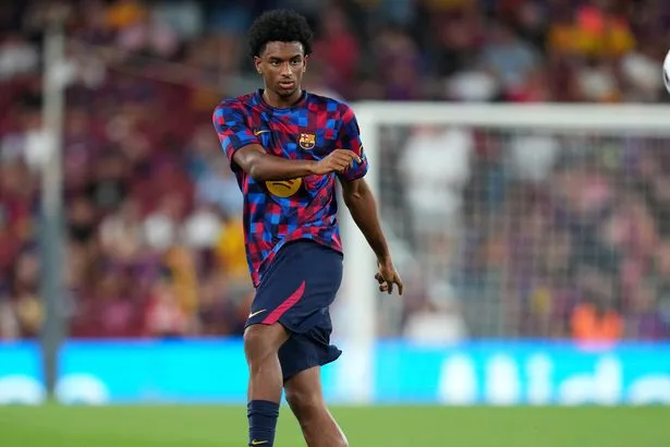 Man Utd make final Barcelona transfer decision after crunch talks ahead of deadline