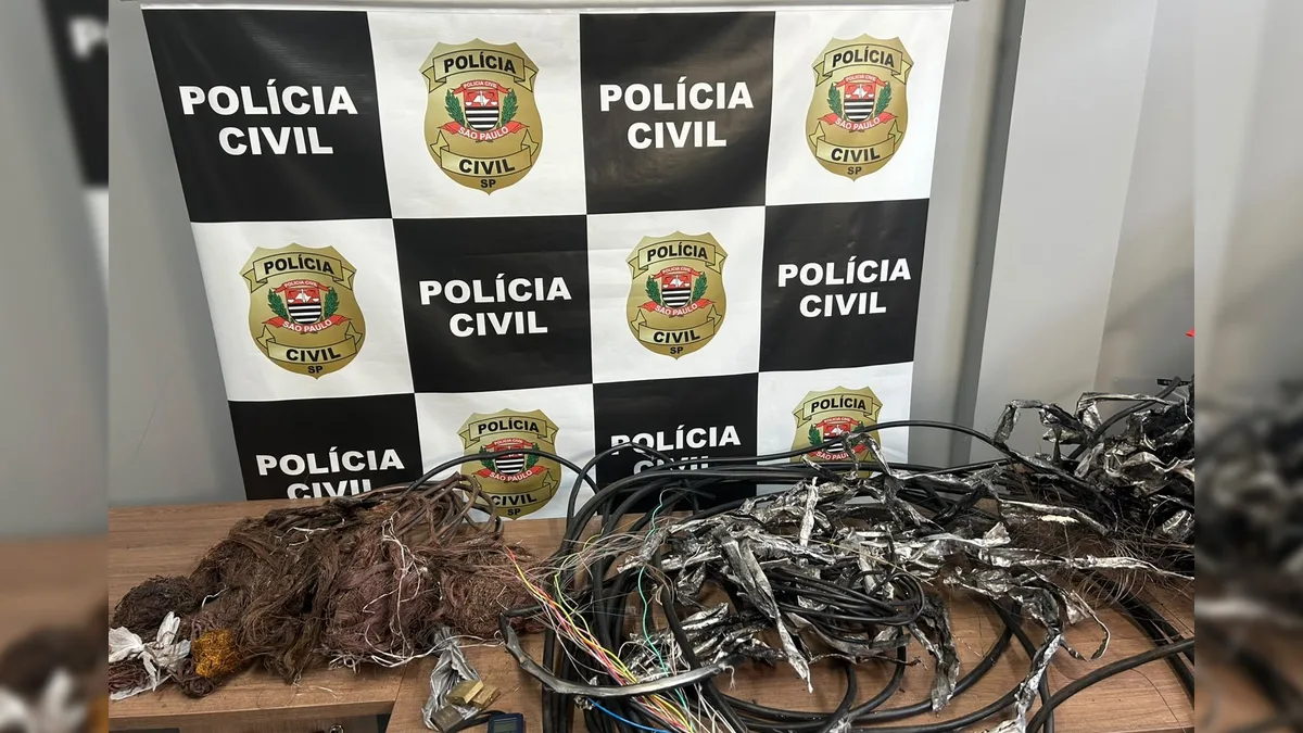 Ação interdita ferros-velhos e prende suspeitos de receptação de fios furtados em Bauru