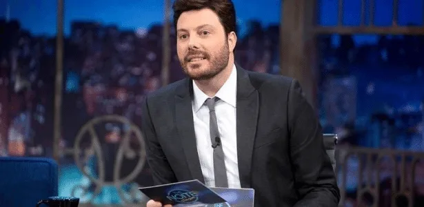 Casal terá de pagar R$ 4 mi após golpe em Danilo Gentili e Diogo Portugal