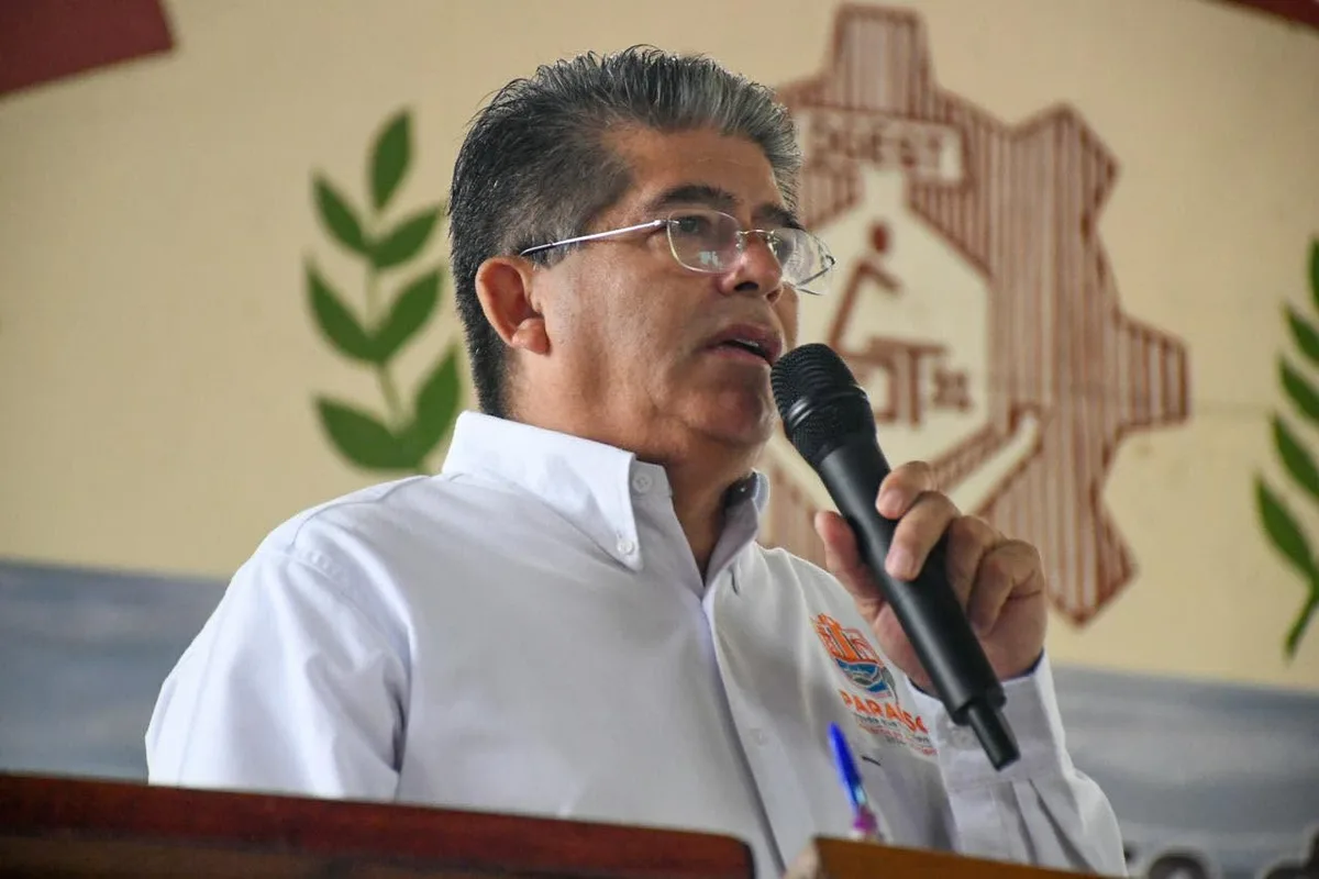Operativo Enjambre le ‘pisa los talones’ al alcalde de Paraíso, Tabasco: Detienen a 6 de sus colaboradores