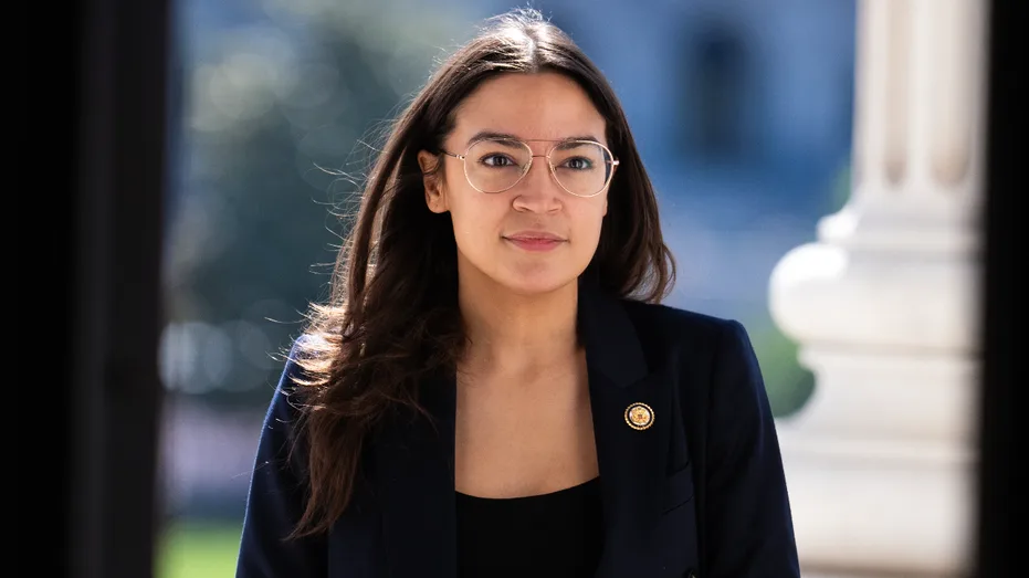 AOC could be 2028 Dem nominee after playing Obama's 'game,' conservative radio host says