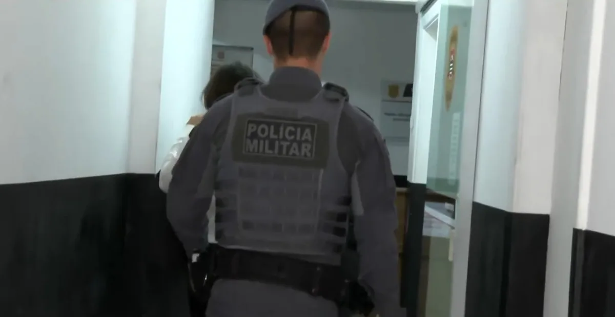 Advogado é preso suspeito de agredir filha de 6 anos dentro de elevador na Zona Norte de SP