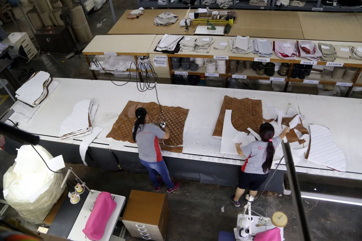 Semana começa com mais de 24 mil vagas de trabalho com carteira assinada no Paraná