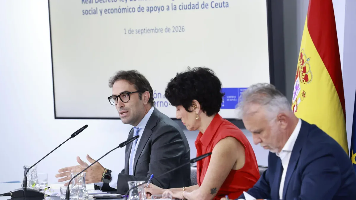 El Gobierno aprueba bonificaciones permanentes en Sociedades e IRPF para Ceuta y Melilla en un paquete de 309 millones