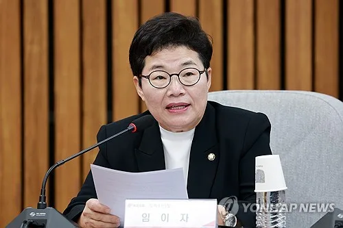 국힘 "민간 정비사업 용적률도 1.3배로…소형주택 조건 없애야"