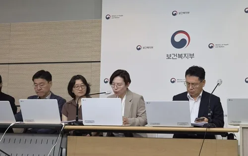 [2027예산] 기초연금 70% 틀 유지…소득 하위 30% 月3만원 더 준다