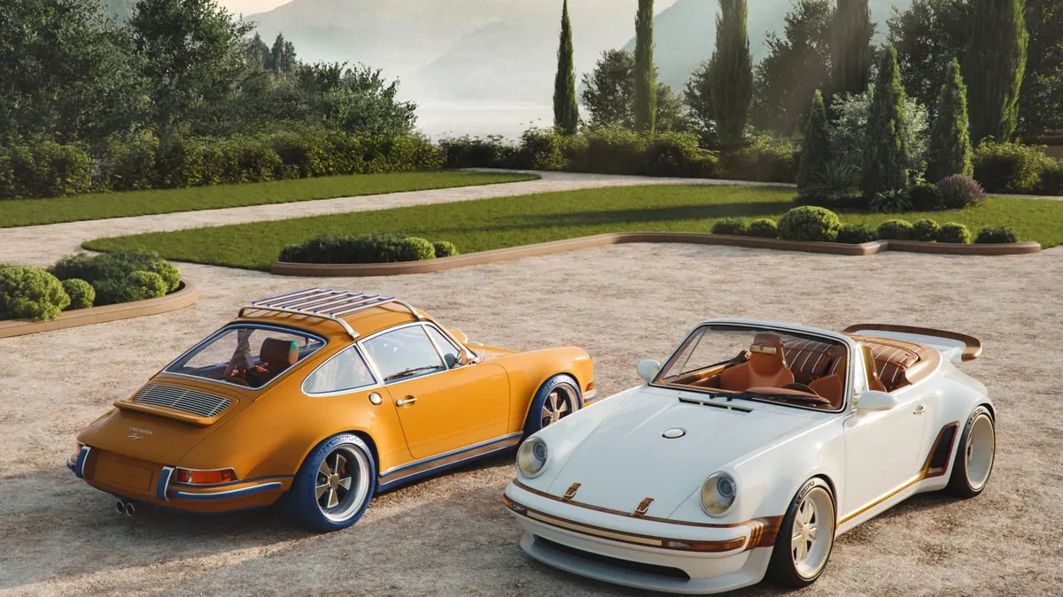 "Tous les départements de Louis Vuitton ont pris part à cette œuvre transversale inédite": la maison de luxe dévoile pour la première fois deux Porsche 911 sur-mesure
