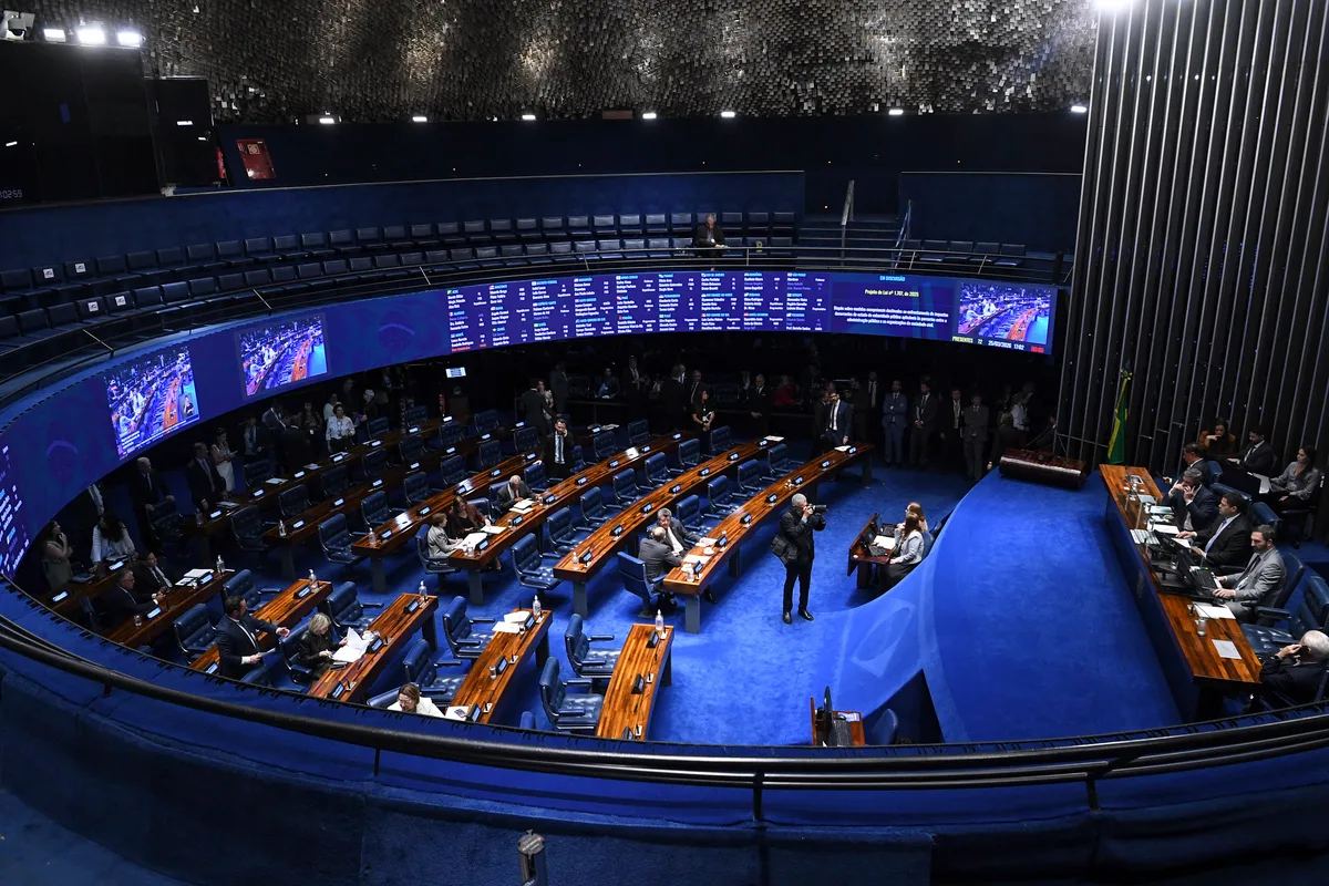 Sessão no Senado celebra os 80 anos do Tribunal Superior do Trabalho