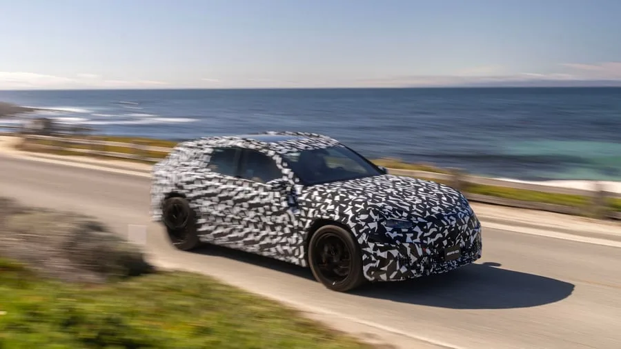 Anfang 2027: Elektrischer Mercedes AMG GT kommt als SUV
