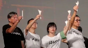 Hong Kong condena líderes de vigílias de Tiananmen a entre 5 e 7 anos de prisão