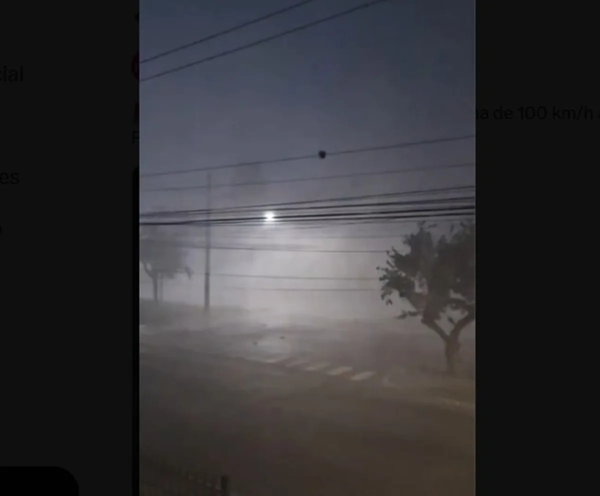 Chuvas e ventos de mais de 115 km/h causam estragos no Rio Grande do Sul