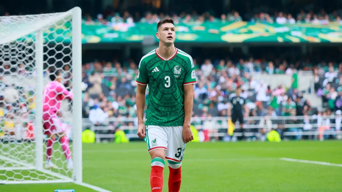 ¡Alerta en la Selección Mexicana! César Montes causa baja y Dagoberto Espinoza toma su lugar ante Colombia