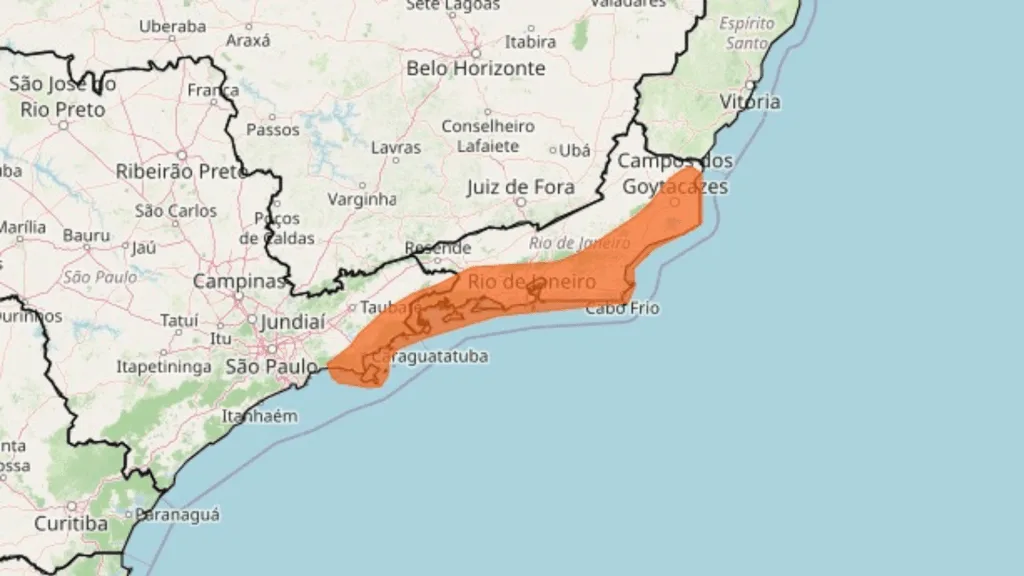 Ventania de 100 km/h com passagem de ciclone coloca SP e RJ em alerta