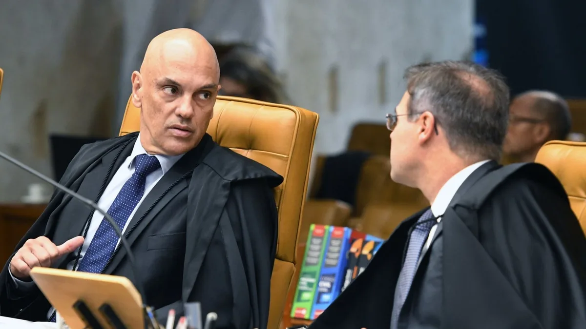Mendonça indica sessão pública no STF para analisar mensagens de Vorcaro e Moraes