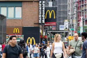 Processo contra McDonald’s por precificação baseada em IA levanta novas questões
