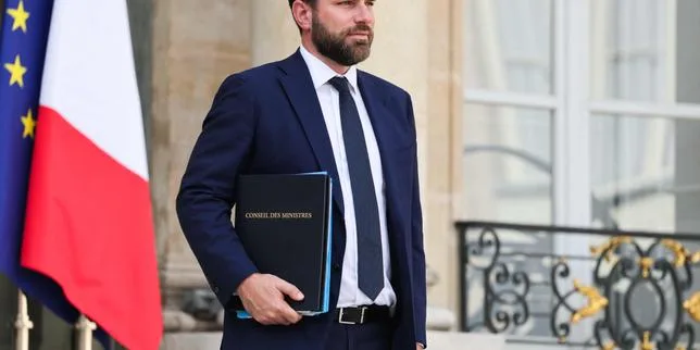 Logement : le gouvernement annonce vouloir geler les APL en 2027